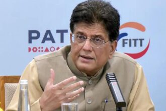 Cotton farmers oppose Goyal's remarks on US imports, warn of price collapse