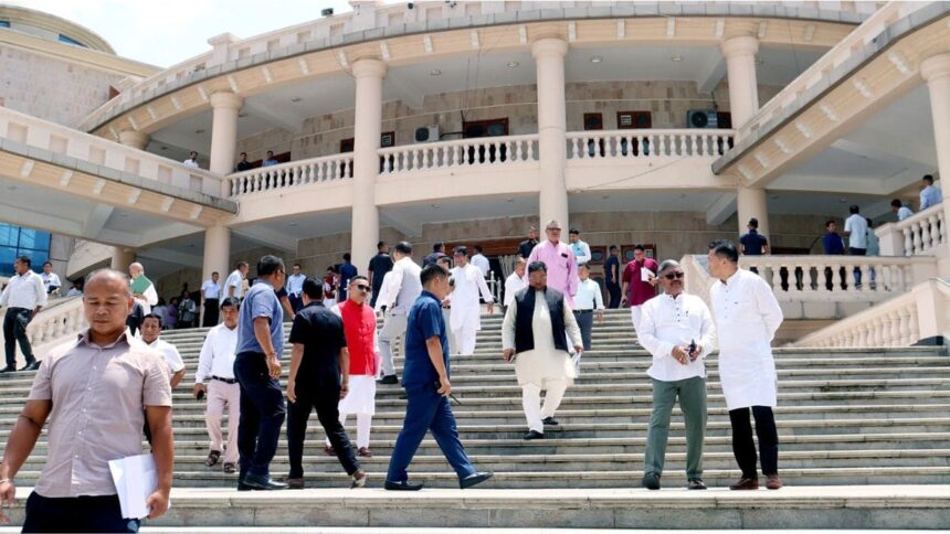 Manipur President's rule withdrawn after one year, new CM sworn in today