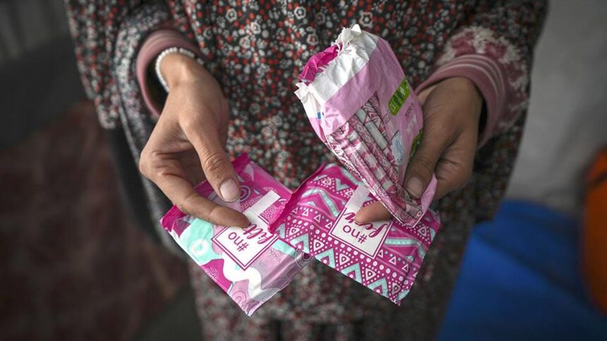 Menstrual napkins and tampons may contain toxic substances – here's what you need to know about this new health issue