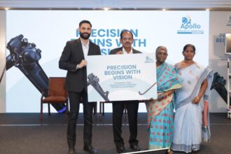 Apollo Specialist Hospital performs zoom-assisted endoscopic surgery on 80-year-old woman