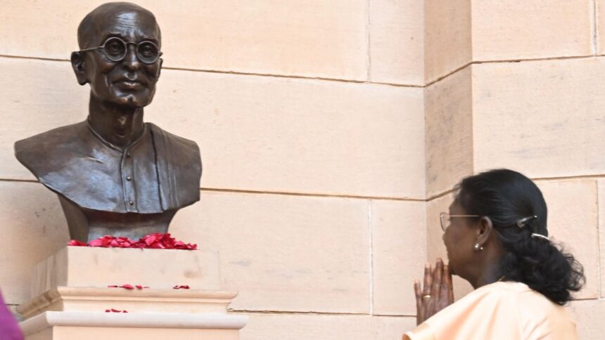 lutyens bust