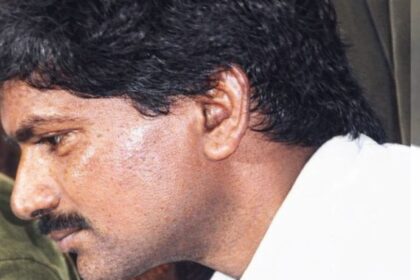 Top officials in Telangana said on Sunday that Thippiri Tirupathi alias Devuji, 62, has surrendered.