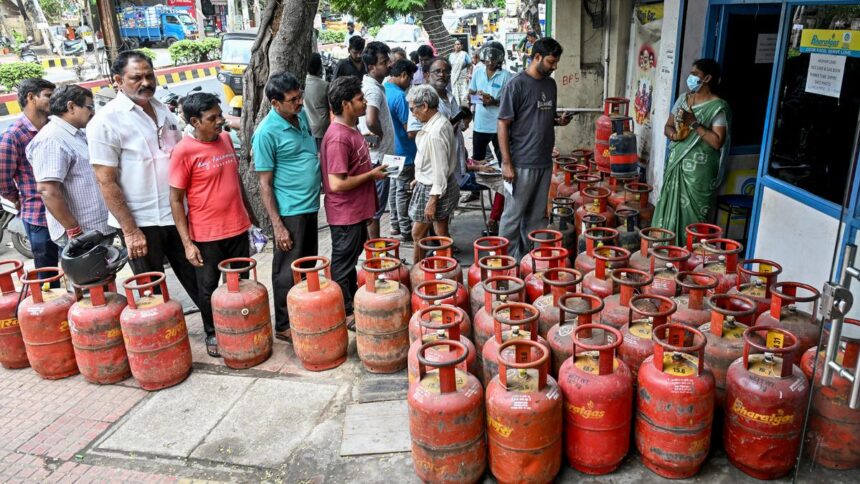 Government promises additional 10% allocation for commercial LPG to states and UTs