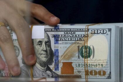 FPIs sell Indian stocks for record Rs 1,100 crore as market remains fragile