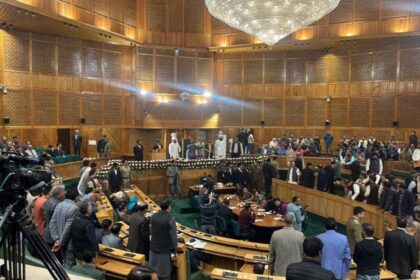The Bill seeks a divisional status for the Chenab and Pir Panjal regions of Jammu division.