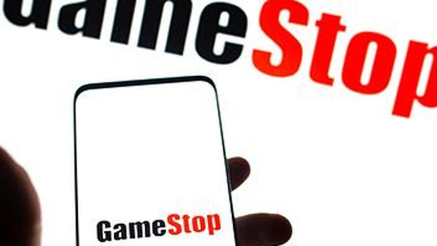 GameStop's quarterly sales drop 14% due to digital gaming shift