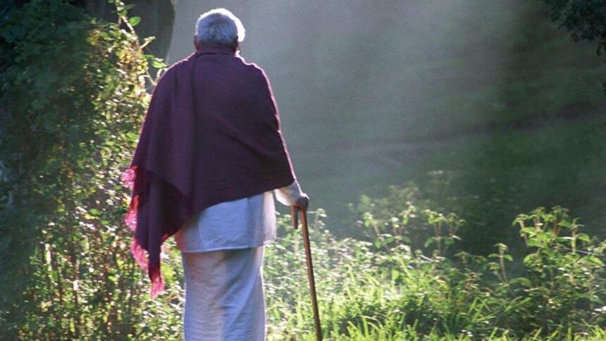There's a shortage of geriatricians – here's how seniors can get the right care