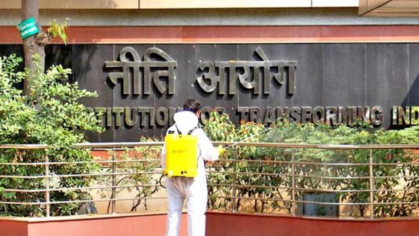 Parliamentary committee reprimands Planning Ministry Niti Aayog for sloppy financial management