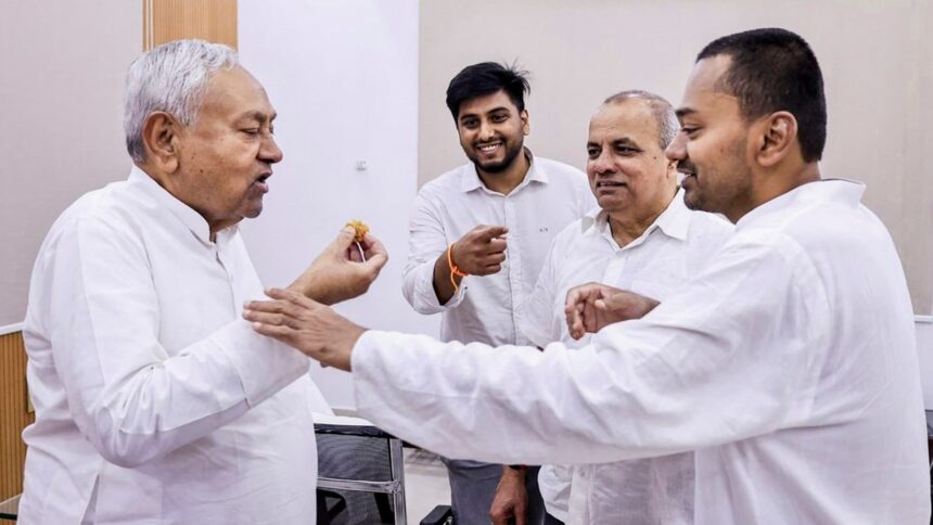Bihar BJP, Nitish Kumar, Nitish Kumar exit, JDU, janata dal united, Rashtriya Janata Dal, Nitish Kumar resignation, Bihar government, NDA government, Indian express news, current affairs