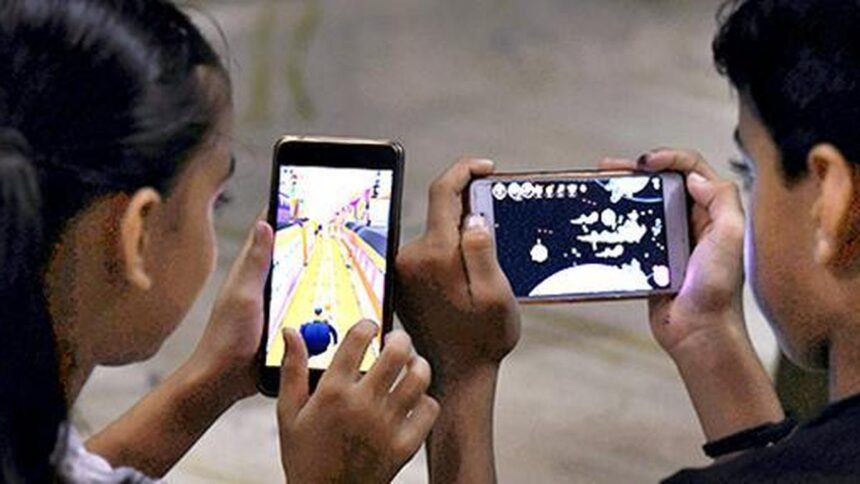 A special committee will be set up to take child safety measures against insufficient internet usage: Maharashtra state minister