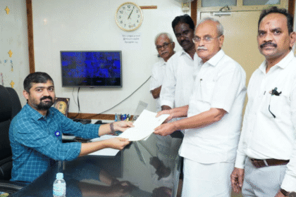 Congress and DMK sign seat-sharing agreement at 11th hour in Puducherry, no ticket for former CM Narayanasamy