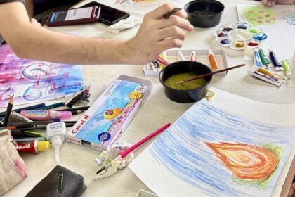 Art therapy expands mental health support: therapists