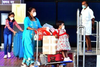 Indians' overseas travel spending drops to $1.09 billion in March
