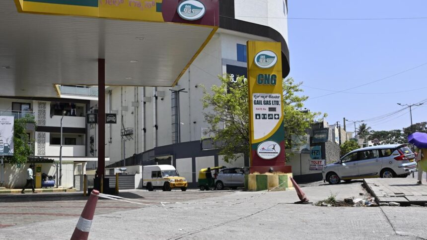 CNG prices rise for second time in 48 hours in Delhi as input cost pressure rises