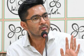 Abhishek Banerjee is facing growing pressure within the Trinamool Congress after the Falta candidate withdrawal controversy and Kolkata civic body notices triggered fresh questions over his leadership. (PTI Photo)