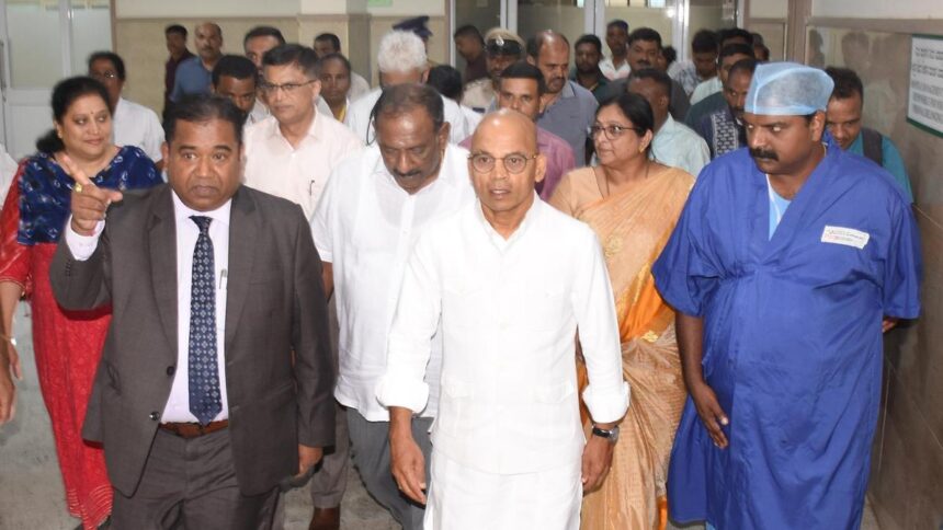 Karnataka Medical Education Minister Sharan Prakash Patil said there were no unusual deaths in Jayadeva Mysuru.