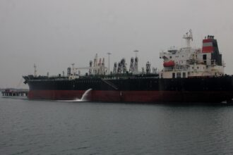 India expands purchases of Russian and UAE crude oil in June ahead of full recovery of Hormuz