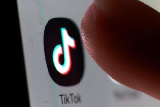 TikTok settles with teenage plaintiff ahead of California social media trial, law firm announces