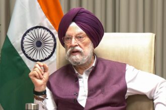 Petrol and diesel prices will fall only after cheaper crude reaches Indian refiners: Hardeep Puri