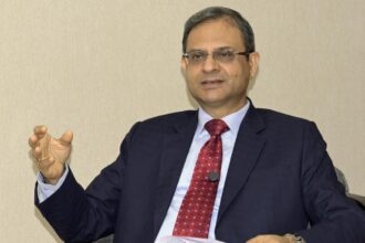 RBI views the rupee as undervalued. FCNR(B) inflow exceeds $32 billion