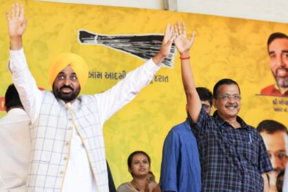 Kejriwal Mann Punjab AAP Hindu
