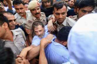 rahul gandhi, protest, paper leaks,